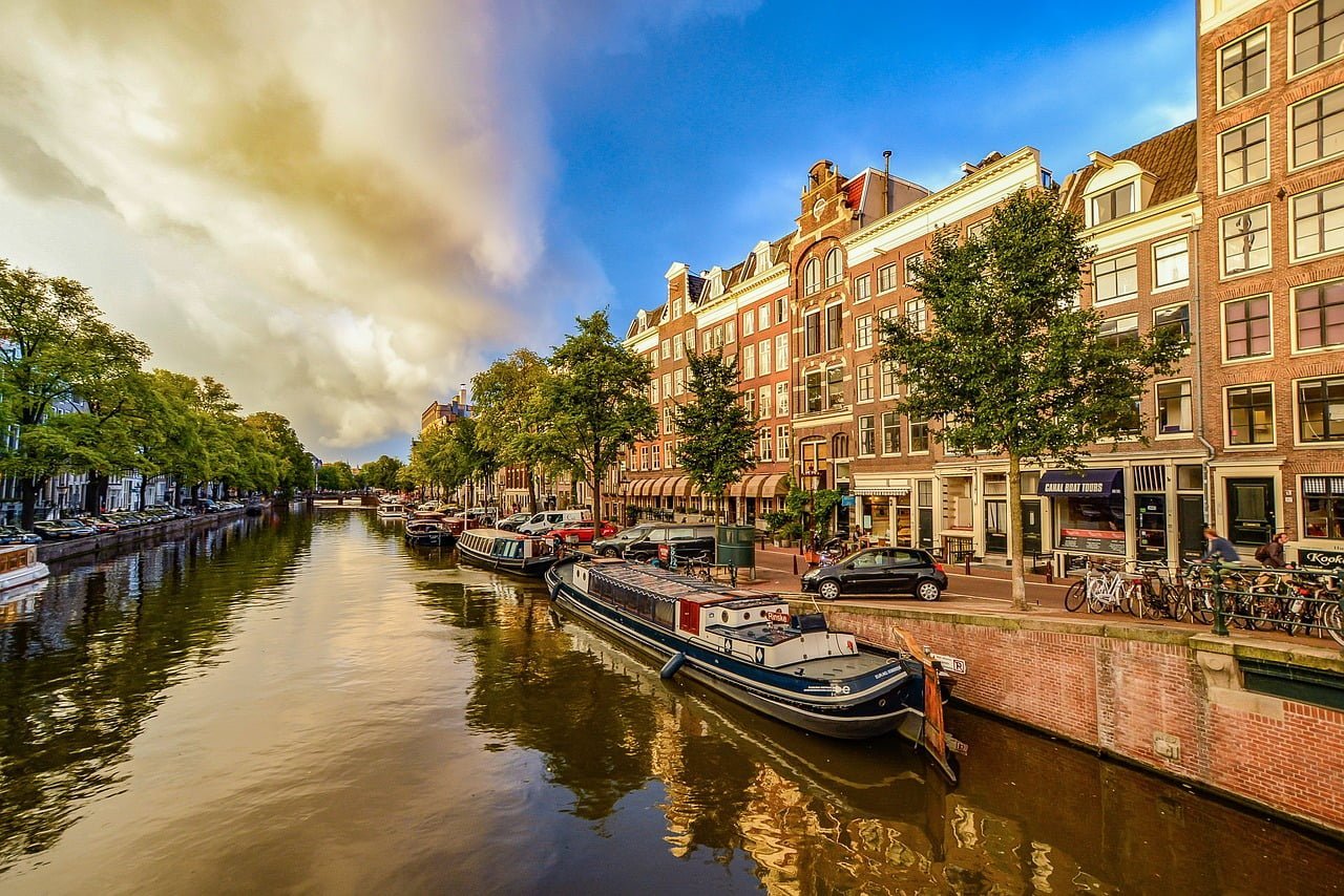 Dit zijn de rijkste gebieden/steden van Nederland